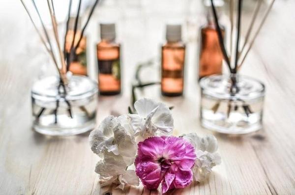 چطور می توان یک رایحه مناسب برای هر محیط انتخاب کرد؟ چطور می توان یک رایحه مناسب برای هر محیط انتخاب کرد؟